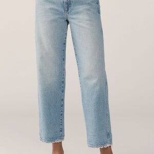 AMO Valentina Mid Rise Straight Leg Jeans in Heartfelt wash